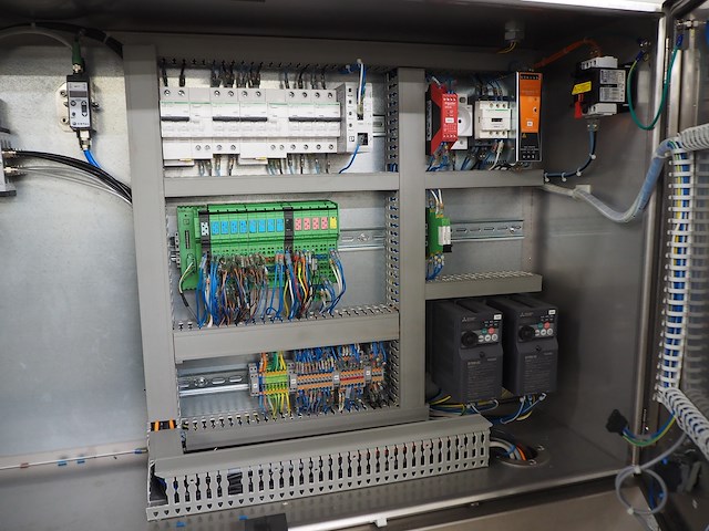 Cb equipments - afbeelding 2 van  12