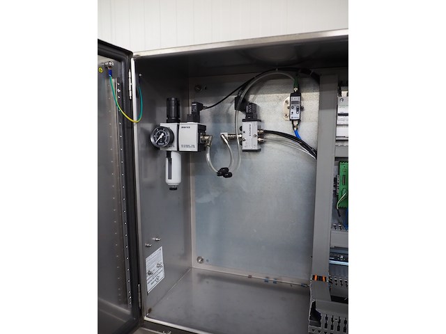 Cb equipments - afbeelding 3 van  12