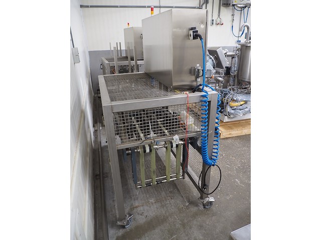 Cb equipments - afbeelding 6 van  12