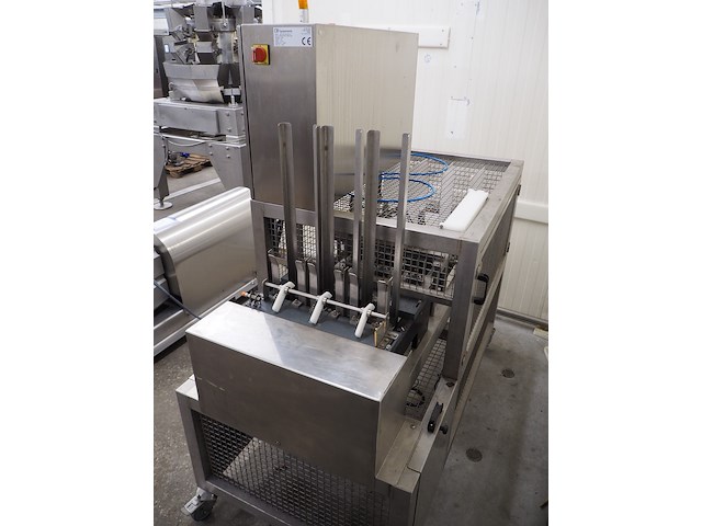 Cb equipments - afbeelding 8 van  14