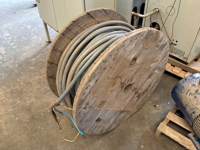 Cbl dynamic vg ymvk as dcs s3 krachtstroom kabel op haspel - afbeelding 1 van  1