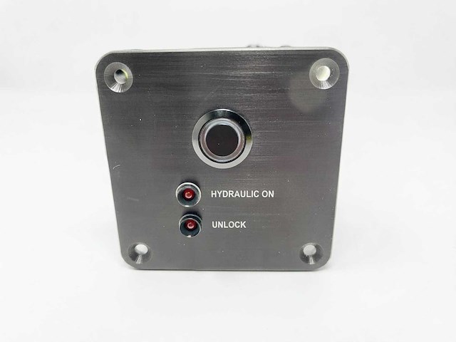 Cbn hydraulic switch panel 24v - 46430e - afbeelding 1 van  4