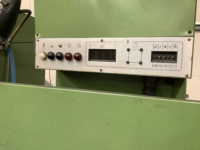 Cccp - vlakslijpmachine - afbeelding 10 van  11