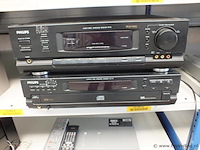 Cd wisselaar plus tuner - afbeelding 1 van  1