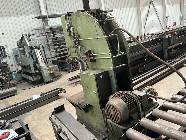 Cdw0010 hydraulische c-frame persmachine - afbeelding 18 van  24