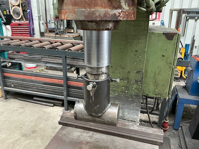 Cdw0010 hydraulische c-frame persmachine - afbeelding 4 van  22