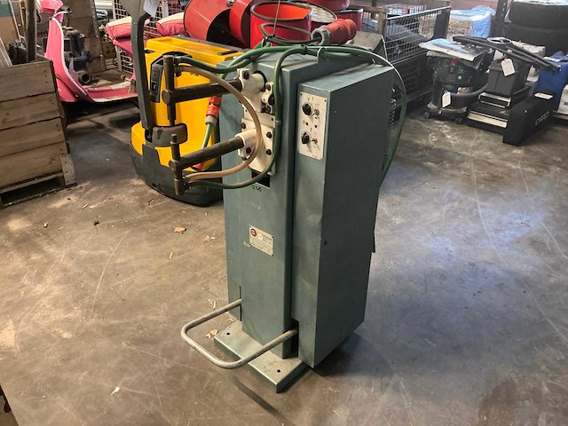 Cea pro 110 puntlasmachine - afbeelding 1 van  6