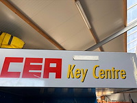 Cea sleutel key centre hoek - afbeelding 1 van  7