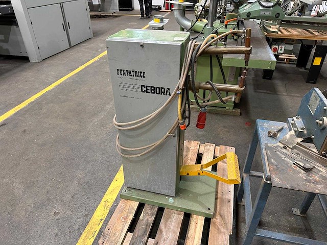 Cebora - 2682 - spot welding machines - afbeelding 2 van  4