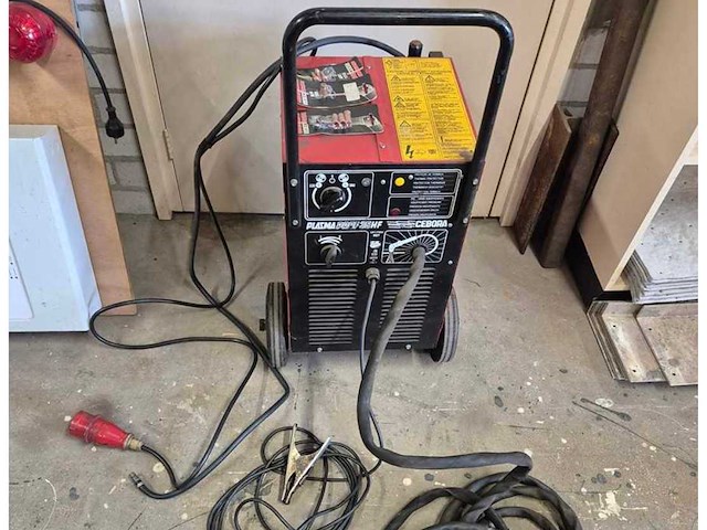 Cebora plasma prof 35 hf plasmasnijmachine - afbeelding 1 van  7