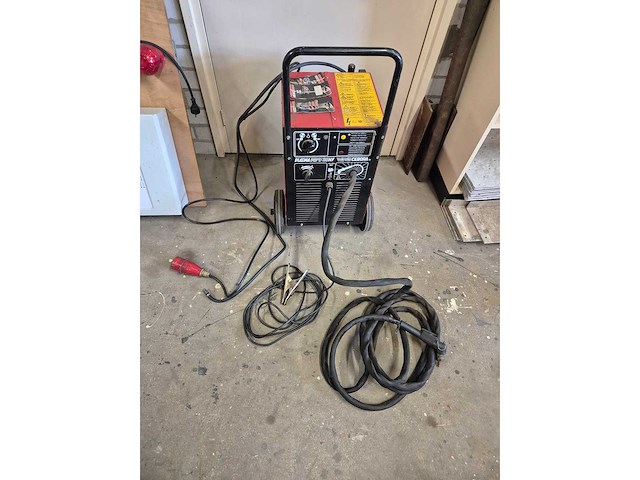 Cebora plasma prof 35 hf plasmasnijmachine - afbeelding 1 van  4