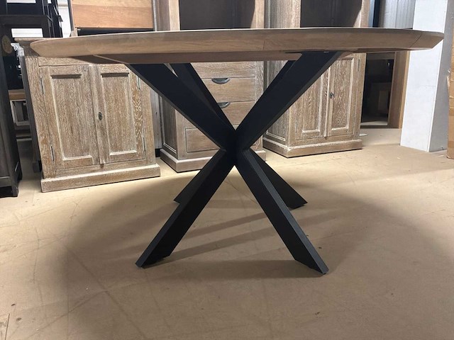 Cecil eetkamertafel - afbeelding 1 van  10