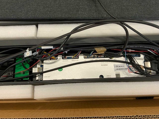 Cedar tv120uhd4k videowall frame - afbeelding 6 van  12