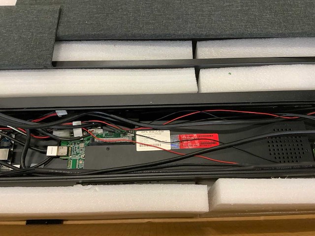 Cedar tv120uhd4k videowall frame - afbeelding 7 van  12