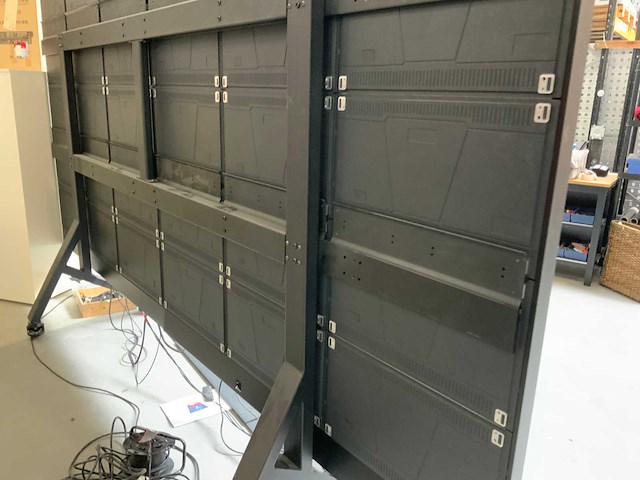 Cedar tv165hd4k videowall - afbeelding 6 van  6