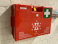 Cederroth / euro 2 ehbo-koffer en persoonlijke beschermingsmiddelen set - afbeelding 2 van  3