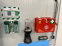 Cederroth / howard leight / burnsheild ehbo-koffer en persoonlijke beschermingsmiddelen set - afbeelding 1 van  9