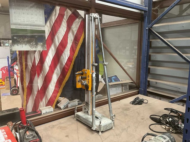 Cedima h-201 boorstandaard met kernboormachine - afbeelding 4 van  8