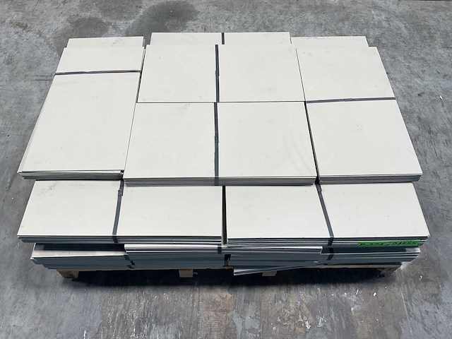 Cedral leisteen - brandklasse a2 - grijsbruin - 60x32cm (408x) - afbeelding 1 van  6