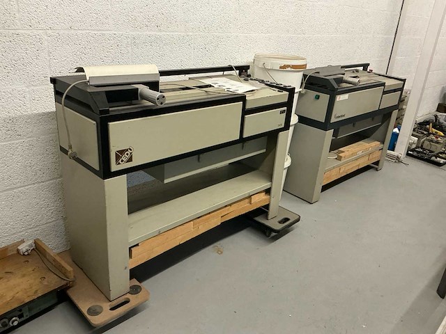 Cedu en interbind boekbindmachine (2x) - afbeelding 1 van  10