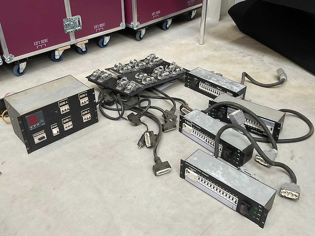 Cee 125a psu - afbeelding 1 van  5