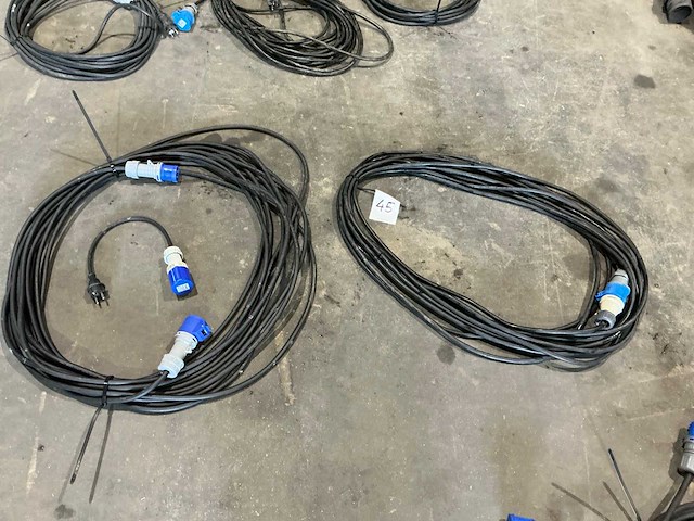 Cee verlengkabel (2x) - afbeelding 1 van  3