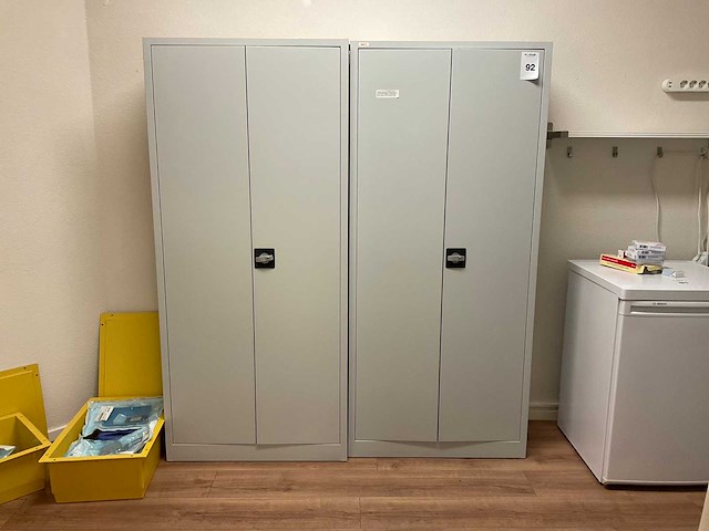 Ceha dossierkast (2x) - afbeelding 1 van  4