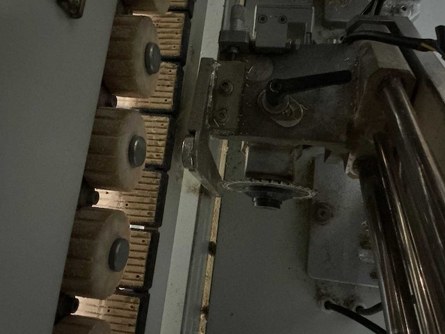 Cehisa - series 300 mod.302 - kantaanlijmmachine - afbeelding 11 van  29