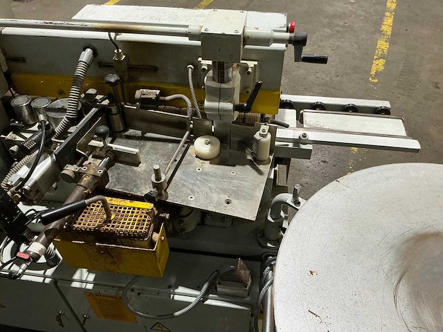 Cehisa - series 300 mod.302 - kantaanlijmmachine - afbeelding 8 van  29