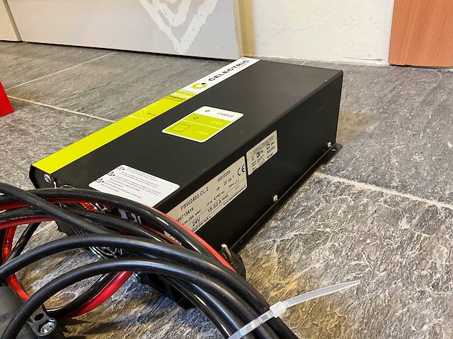 Celectric - 24v 60a ongebruikt - acculaders - - afbeelding 2 van  2