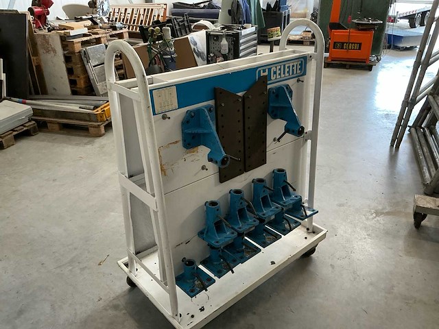 Celette system mz richtbank met dorpel klemmen & trek unit - afbeelding 2 van  13