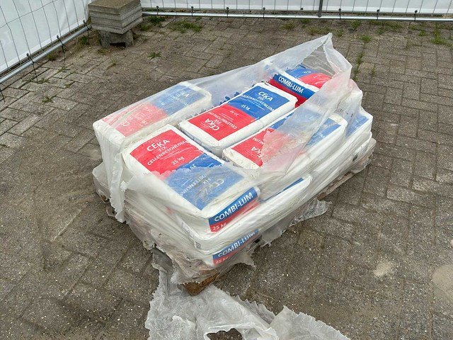 Cellen beton lijm - afbeelding 1 van  5