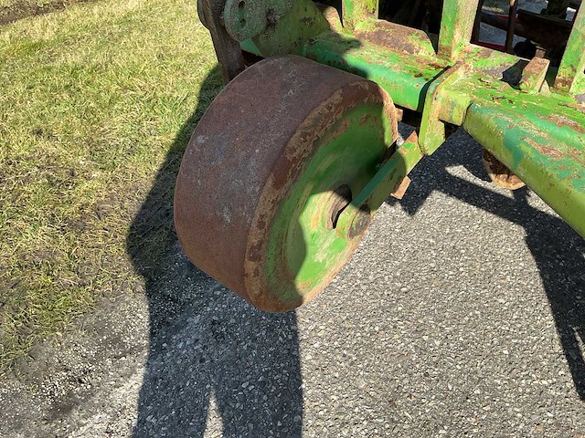 Celli krukas spitmachine - afbeelding 13 van  25