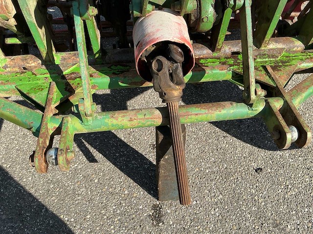 Celli krukas spitmachine - afbeelding 15 van  25