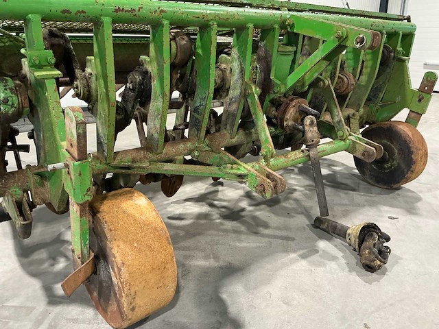 Celli ng12-310 spitmachine - afbeelding 9 van  16