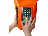 Celly drybag voor telefoon, 2liter oranje - afbeelding 2 van  2