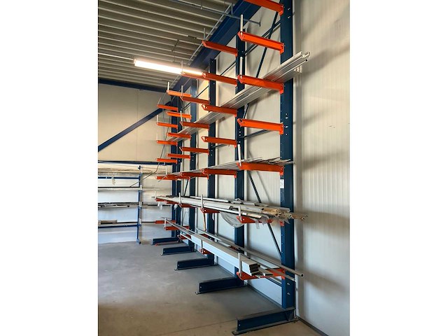 Celsa emc draagarmstelling 4 secties - afbeelding 3 van  4