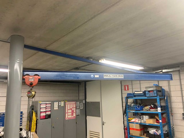 Celsa kolom zwenkkraan - afbeelding 9 van  14