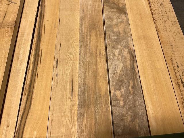 Celtis hardhouten plank - 250x10,5x3 cm (15x) - afbeelding 4 van  7