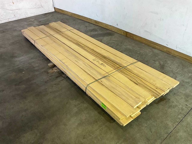 Celtis hardhouten plank - 370x15,5x3 cm (25x) - afbeelding 1 van  6
