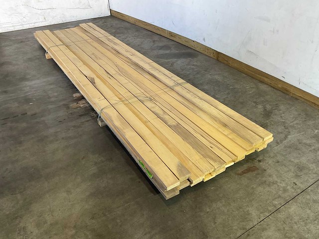 Celtis hardhouten plank - 430x10,5x3 cm (24x) - afbeelding 1 van  6