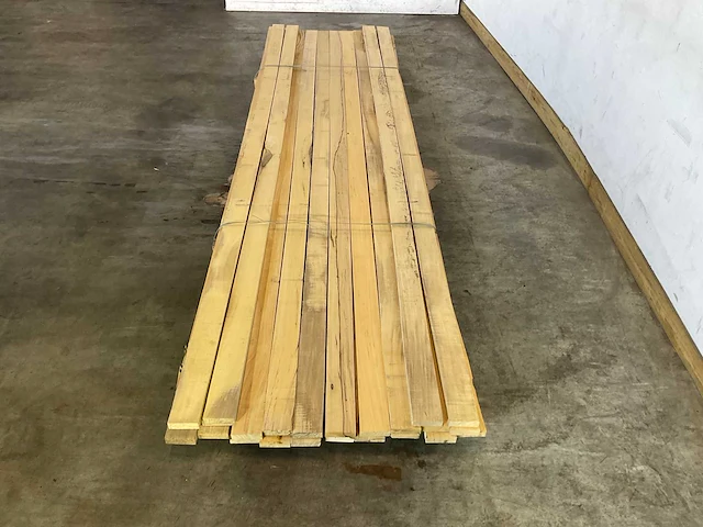 Celtis hardhouten plank - 430x10,5x3 cm (24x) - afbeelding 2 van  6