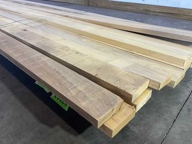 Celtis hardhouten plank - 488x10,5x3 cm (13x) - afbeelding 3 van  3