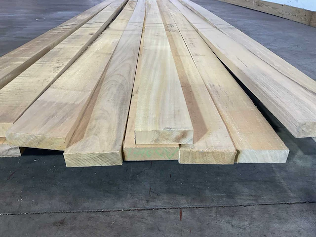Celtis hardhouten plank - 488x10,5x3 cm (13x) - afbeelding 5 van  6