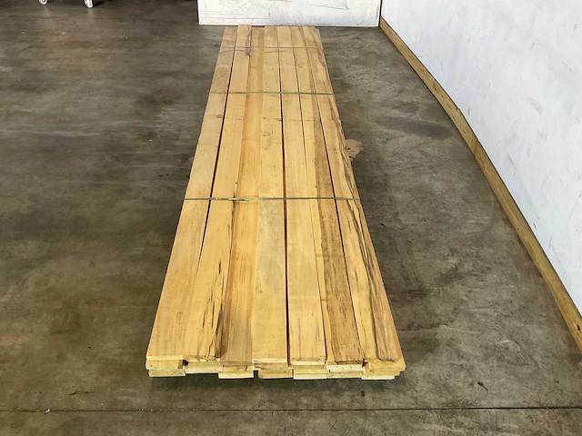 Celtis hardhouten plank - 490x15,5x3 cm (27x) - afbeelding 1 van  2