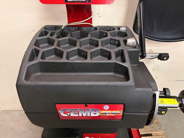 Cemb - 2015 - er85 spotter - balanceer apparaat laser - afbeelding 4 van  11