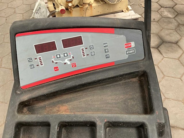 Cemb b507 banden balanceerapparaat - afbeelding 5 van  6