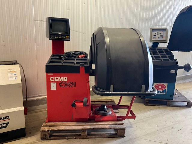 Cemb c20iii banden balanceerapparaat - afbeelding 1 van  5