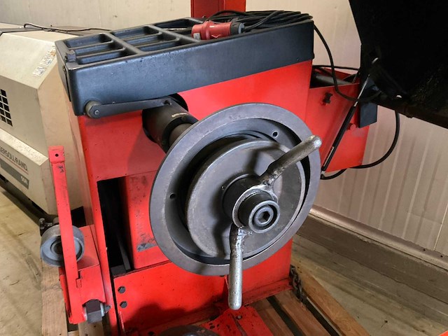 Cemb c20iii banden balanceerapparaat - afbeelding 2 van  5