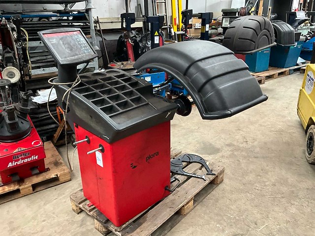 Cemb c72/2/se banden balanceerapparaat - afbeelding 1 van  7